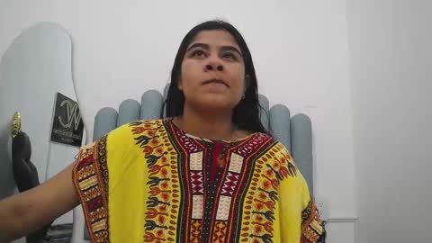 Snapshot of iniyalaboni chatting on March 4, 12:44 pm Iniya online show from March 4, 12:44 pm