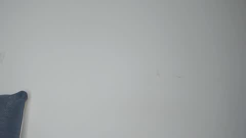 Snapshot of innocent__student18 chatting on October 8, 10:25 pm ALESSIA online show from October 8, 10:25 pm