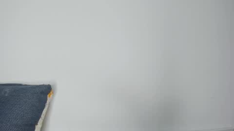 Snapshot of innocent__student18 chatting on September 25, 10:40 pm ALESSIA online show from September 25, 10:40 pm