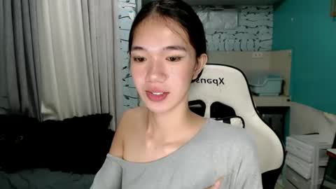 Reign online show from June 15, 9:26 pm