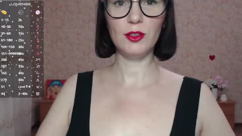 Snapshot of irenlarasani chatting on January 22, 6:42 am IrenLarasani online show from January 22, 6:42 am