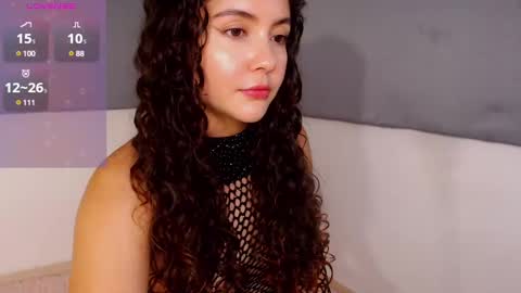 Instagram iris caprice online show from December 19, 1:07 am