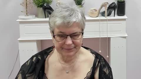 I R I S online show from March 13, 8:48 am