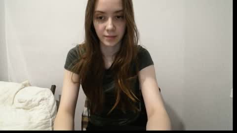 irma_b2004 online show from April 27, 8:28 pm