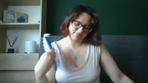 Paris online show from July 3, 5:46 am