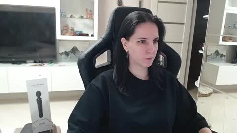 Irwi Tomboy online show from February 14, 3:26 pm