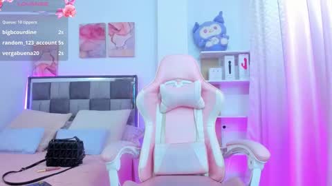 Isabella online show from February 11, 2:07 pm