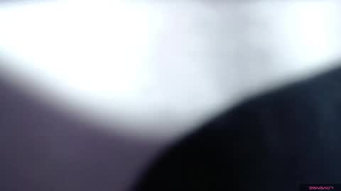 isabela online show from February 4, 8:23 pm