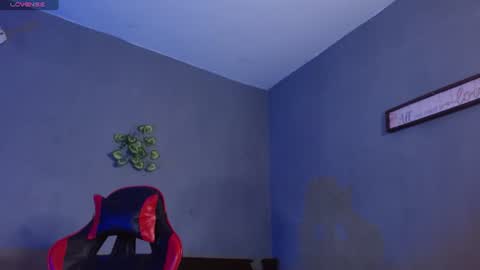 isa_salvatore online show from June 10, 3:54 pm