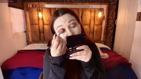  I S A  online show from April 25, 12:41 pm