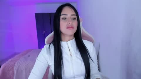 isaa_diamond online show from April 22, 11:02 pm