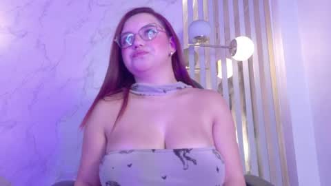 Isa online show from April 24, 8:33 pm