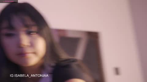    online show from April 23, 8:11 pm