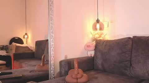 Isabela online show from March 31, 12:27 pm