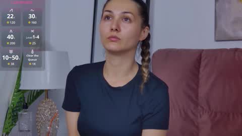 Snapshot of isabelasasha chatting on September 11, 7:42 am Isa online show from September 11, 7:42 am