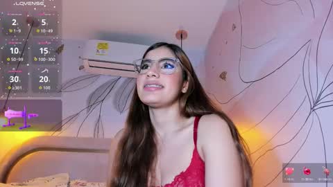 isabelastefano online show from February 8, 3:43 am