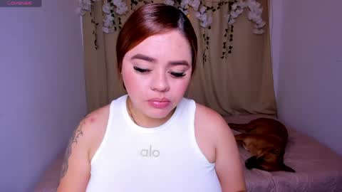 Isabella Arias online show from April 21, 2:51 am