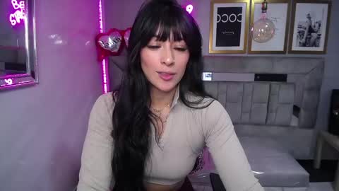 Hi Stream 800am to 200pm online show from February 19, 2:44 pm