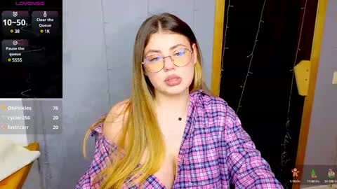 isabellabler online show from January 25, 1:14 pm