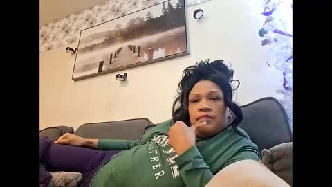 Isabella online show from December 18, 7:24 am