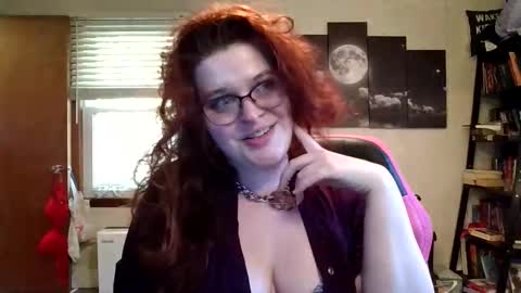 isabellamariedarcy online show from November 13, 9:25 pm