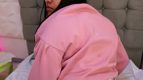   online show from January 9, 6:01 pm