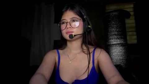 isabellemonroe online show from March 10, 7:45 am