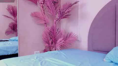 Isabellsmmith online show from October 10, 8:03 pm