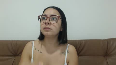 Emma online show from October 15, 4:26 am