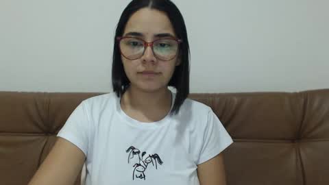 Emma online show from October 4, 3:56 am