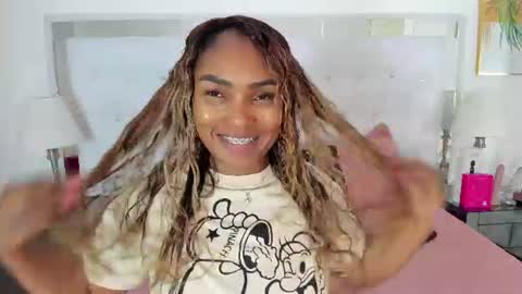 Vanessa online show from June 11, 11:29 am