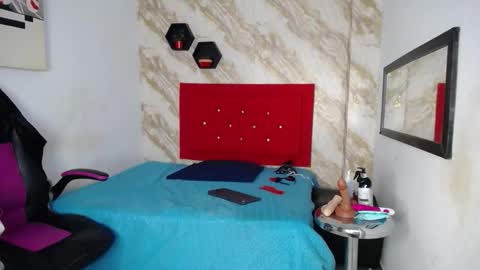 issa online show from January 14, 1:54 am