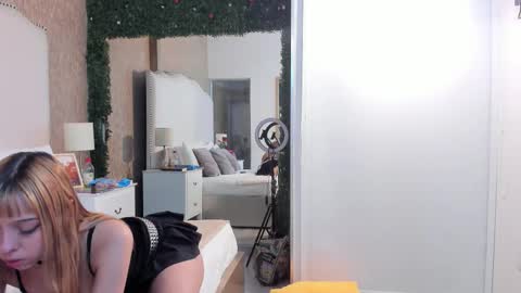 B I B I  online show from February 20, 3:16 am