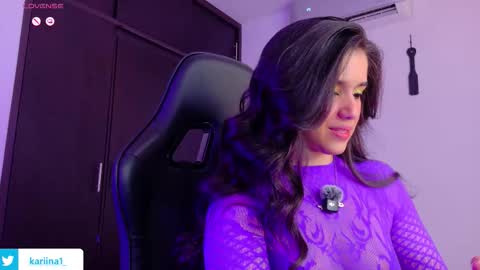 K A R I online show from January 18, 1:02 am