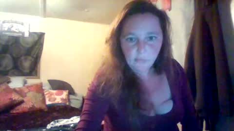 Snapshot of its_kimber chatting on October 16, 11:57 am its kimber online show from October 16, 11:57 am