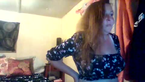Snapshot of its_kimber chatting on October 6, 12:11 pm its kimber online show from October 6, 12:11 pm