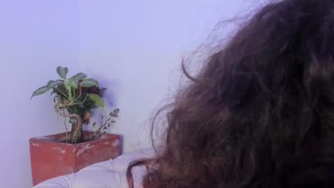 Snapshot of its_marie chatting on December 22, 2:27 pm Maria online show from December 22, 2:27 pm