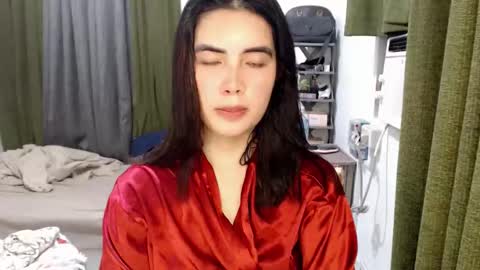 itsme_jo online show from March 8, 10:41 am