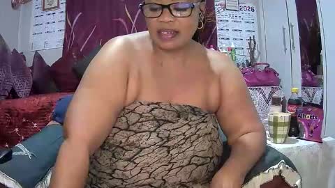 itumeleng74 online show from April 23, 5:15 pm