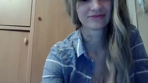 ivetta911 online show from October 25, 1:19 pm