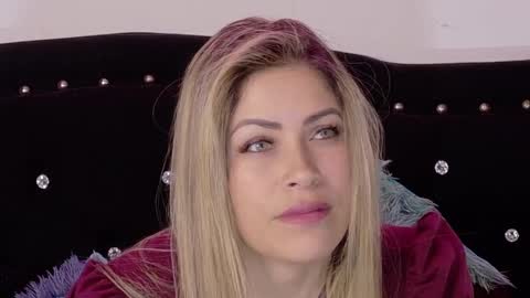 Diana Rojas  online show from September 13, 1:46 am