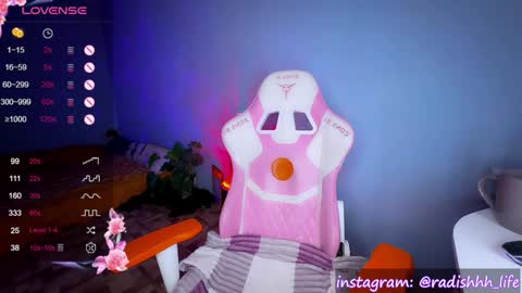 Radish online show from December 24, 9:50 am