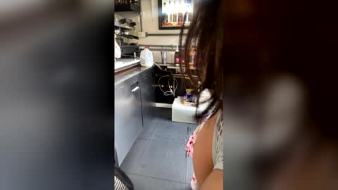 Ivy Rose online show from December 22, 5:49 pm