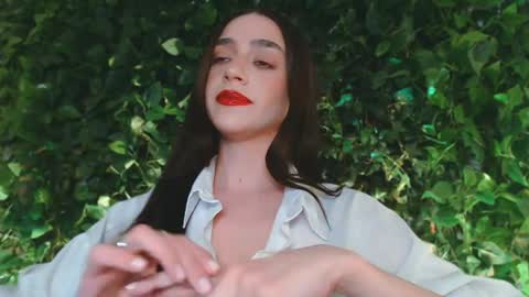 Miss Ivy online show from April 11, 9:18 pm