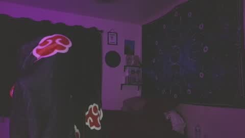 Snapshot of ivyy_sinss chatting on September 27, 1:24 am Amiee online show from September 27, 1:24 am