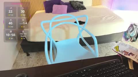 izelevans online show from February 5, 12:30 pm