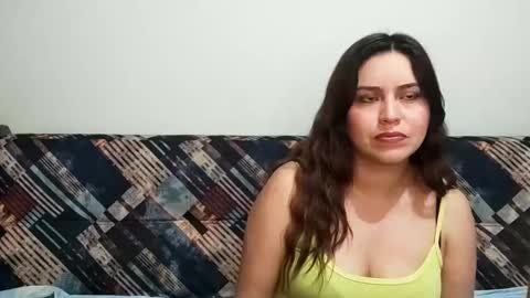 Snapshot of jack_emily11 chatting on February 13, 11:37 pm Jack and Emily online show from February 13, 11:37 pm