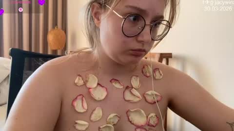 jacywinslat online show from March 30, 10:15 am