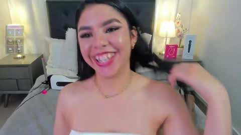 Snapshot of jade_bonnet chatting on September 20, 12:36 pm Jade Bonnet online show from September 20, 12:36 pm