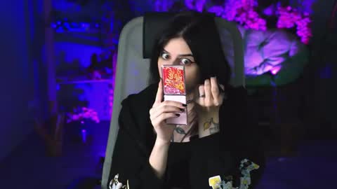 jade_castle online show from April 25, 7:00 pm